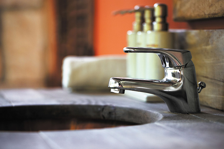 A2B Plumbers are able to fix any leaking taps you may have in Great Baddow. 